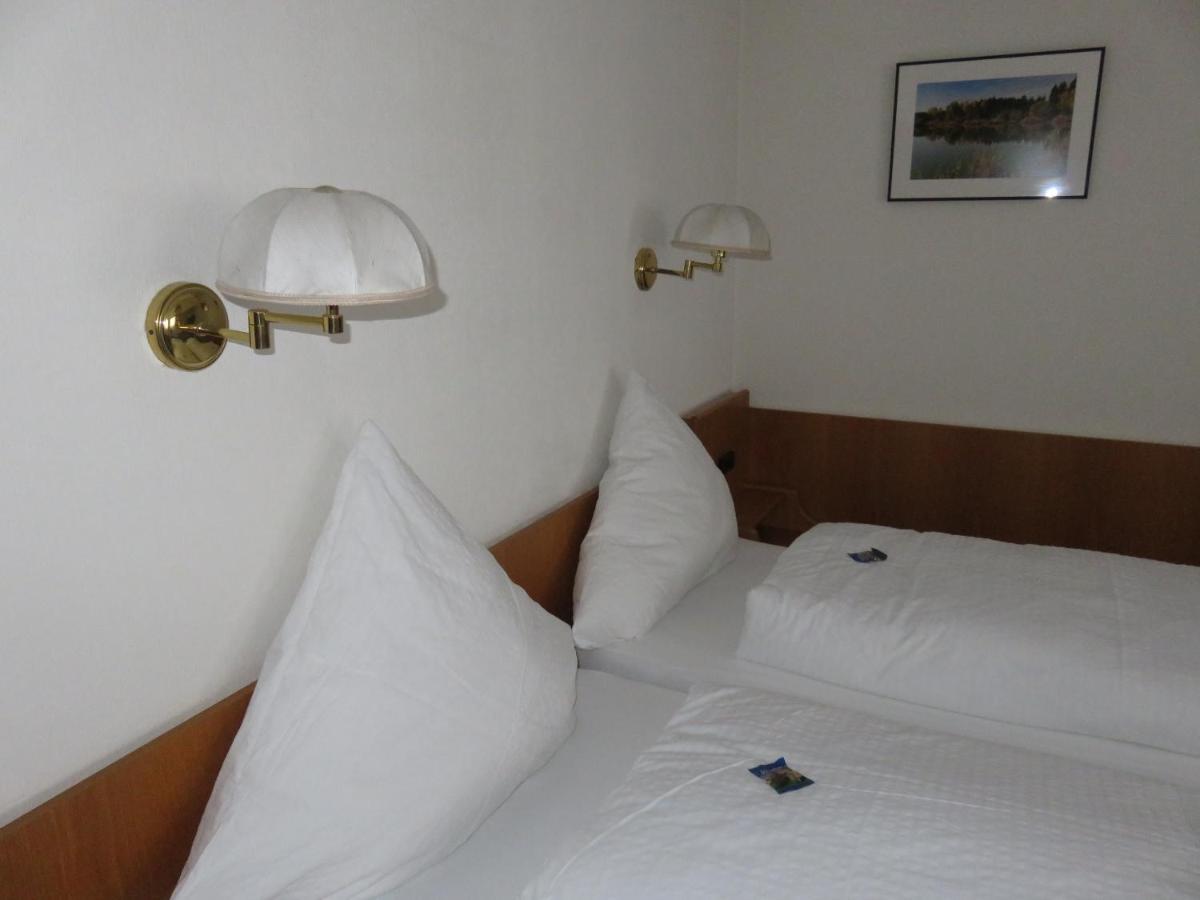 Oberndorf am Neckar Gaestehaus Krone מראה חיצוני תמונה