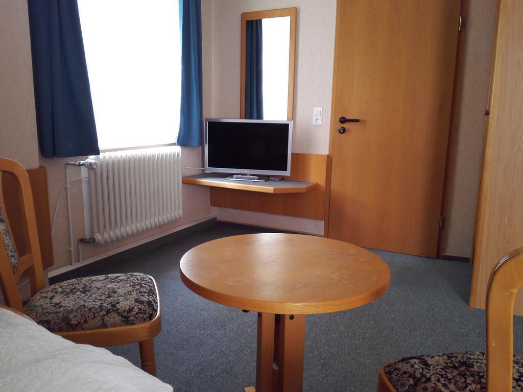 Oberndorf am Neckar Gaestehaus Krone חדר תמונה