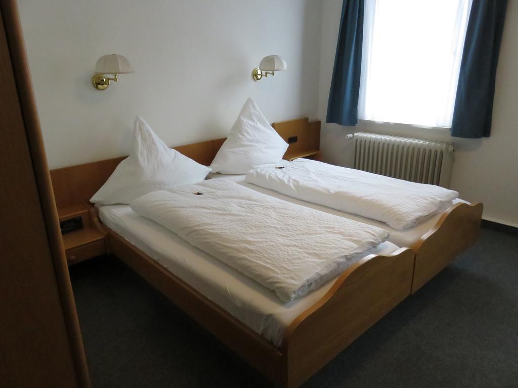 Oberndorf am Neckar Gaestehaus Krone מראה חיצוני תמונה